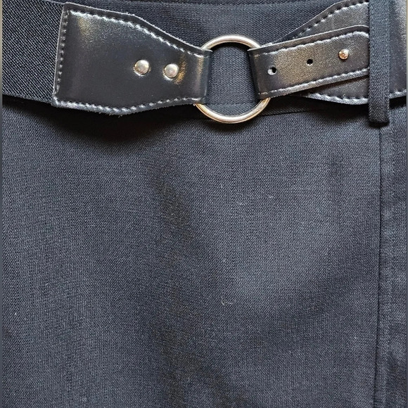 AXCESS By Liz Claiborne Skirt  Sz 6 - Picture 2 of 8